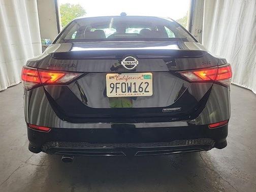 Black 2023 Nissan Sentra SR