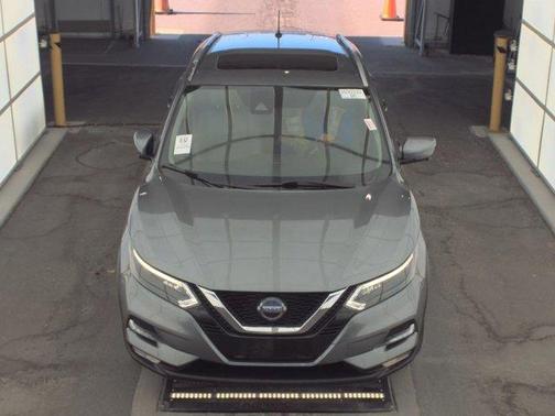 Gun Metallic 2021 Nissan Rogue Sport SL