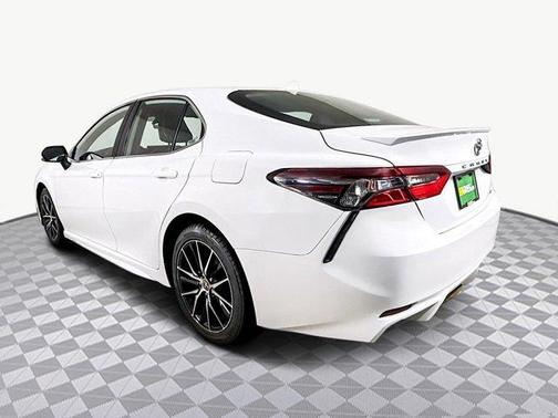 2023 Toyota Camry SE Nightshade