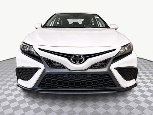 2023 Toyota Camry SE Nightshade