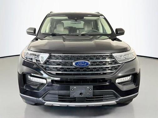 Agate Black Metallic 2024 Ford Explorer XLT