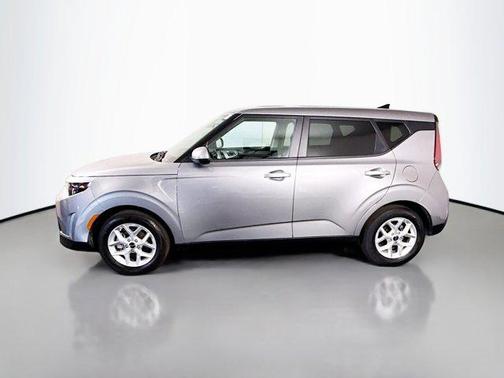 Steel Gray 2025 Kia Soul LX