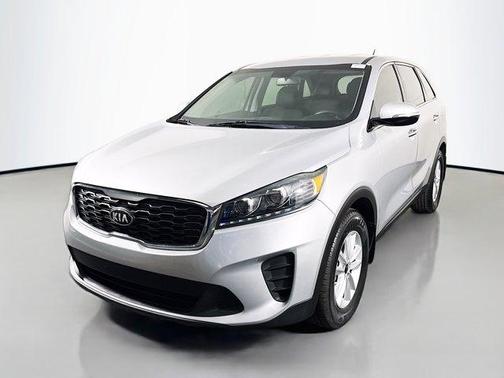 2019 Kia Sorento LX V6