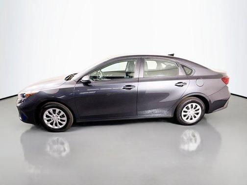 Gravity Gray 2024 Kia Forte LX