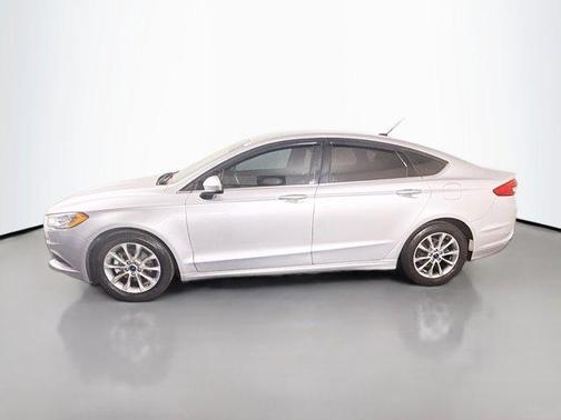 Ingot Silver 2017 Ford Fusion SE