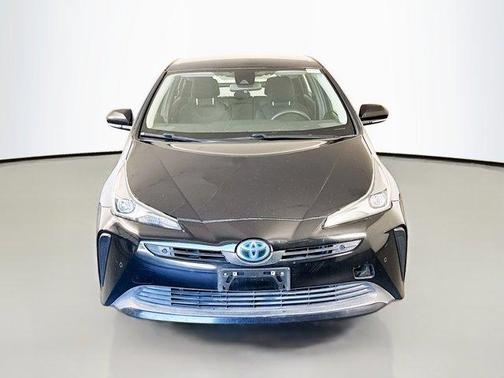 Midnight Black Metallic 2022 Toyota Prius LE