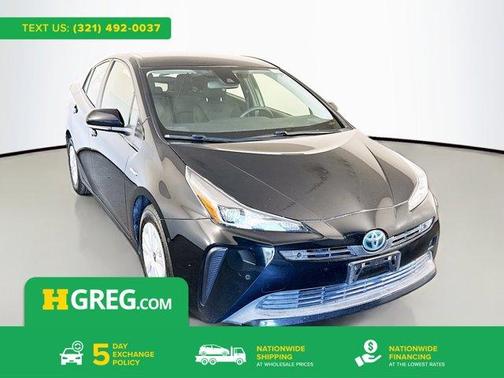 Midnight Black Metallic 2022 Toyota Prius LE