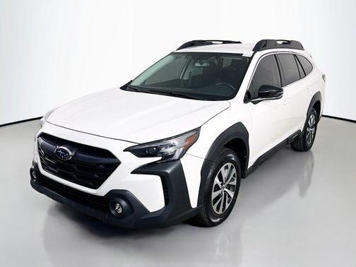 Crystal White Pearl 2023 Subaru Outback Premium