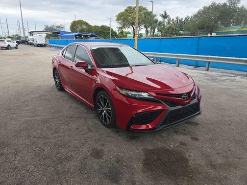 2024 Toyota Camry SE