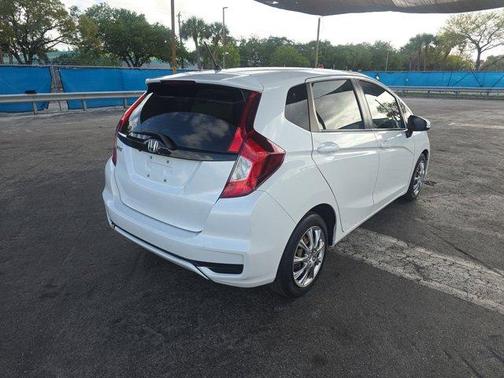Platinum White Pearl 2019 Honda Fit LX