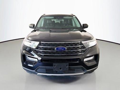 Agate Black Metallic 2023 Ford Explorer XLT