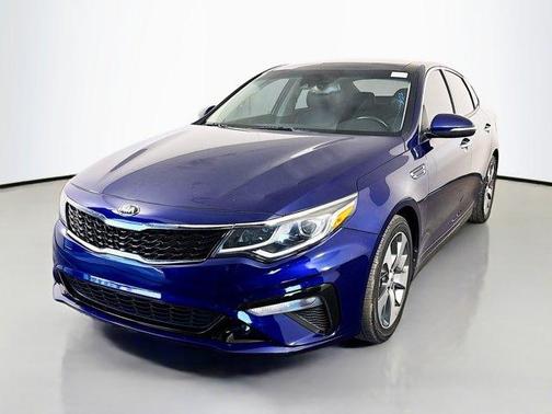 2019 Kia Optima S