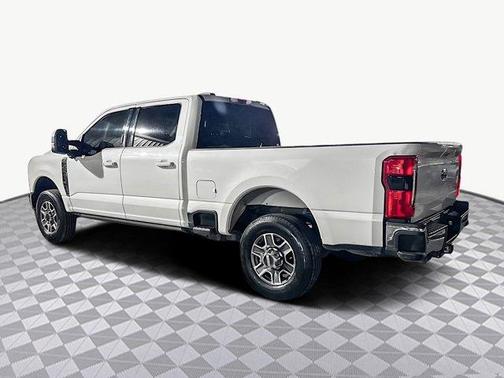 2023 Ford F-350 Lariat Super Duty