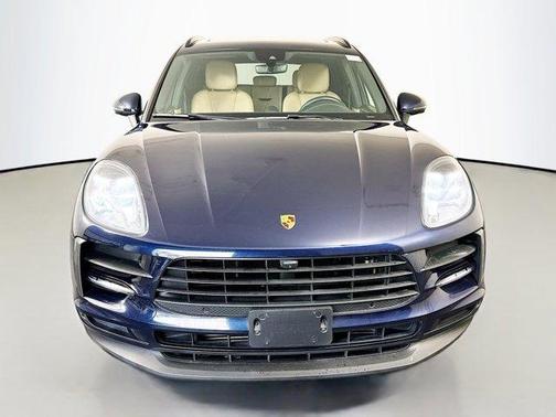 2021 Porsche Macan Base