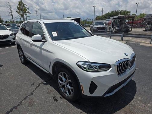 Mineral White Metallic 2024 BMW X3 sDrive30i