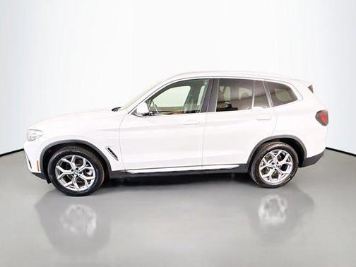 Mineral White Metallic 2024 BMW X3 sDrive30i