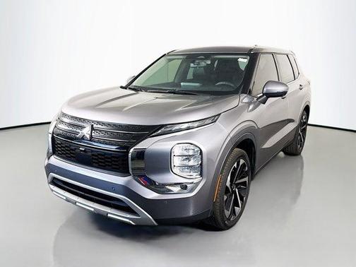 2022 Mitsubishi Outlander Black Edition