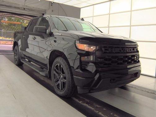 Black 2022 Chevrolet Silverado 1500 Custom