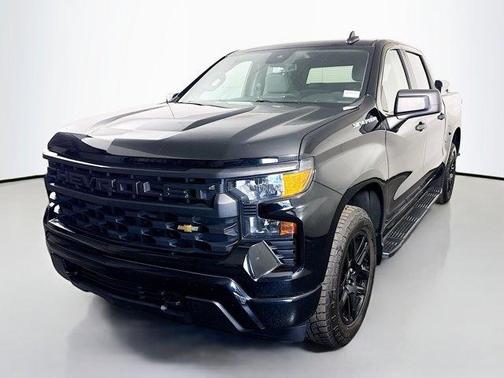 Black 2022 Chevrolet Silverado 1500 Custom