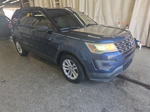 2017 Ford Explorer Base