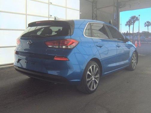 Electric Blue Metallic 2018 Hyundai Elantra GT Base