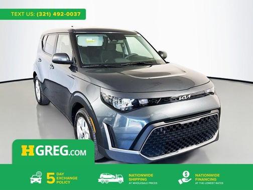Gravity Gray 2025 Kia Soul LX