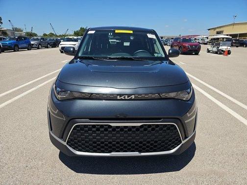 Gravity Gray 2025 Kia Soul LX