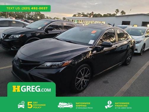 2021 Toyota Camry SE