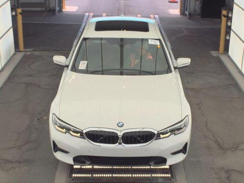 Alpine White 2019 BMW 330 i