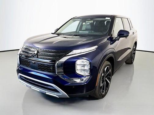 2024 Mitsubishi Outlander SE Black Edition