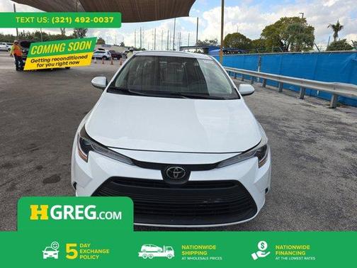 2025 Toyota Corolla LE