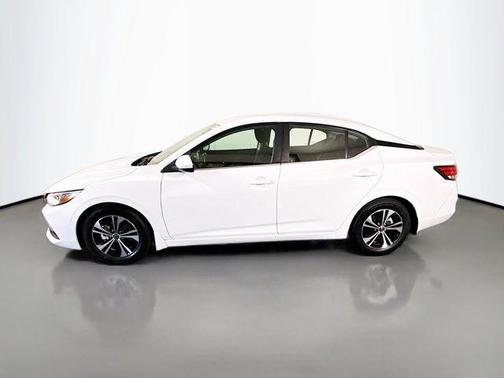 Cloud White 2022 Nissan Sentra SV
