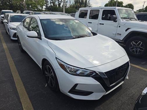Cloud White 2022 Nissan Sentra SV