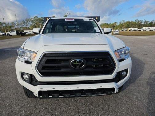 White 2022 Toyota Tacoma SR