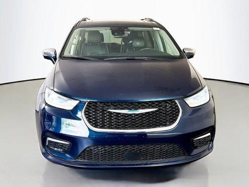 2021 Chrysler Pacifica Hybrid Limited