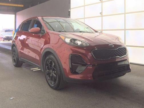 Hyper Red 2022 Kia Sportage LX