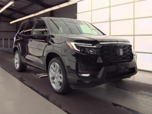 Crystal Black Pearl 2024 Honda Passport EX-L