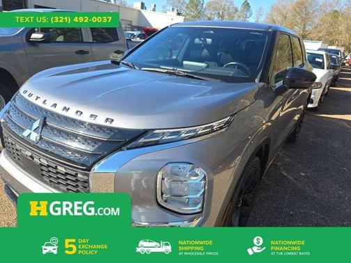 2023 Mitsubishi Outlander SE Black Edition