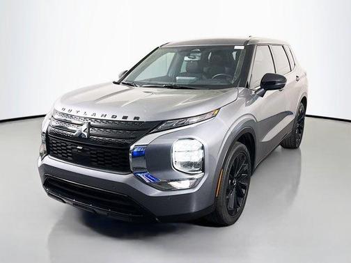 2023 Mitsubishi Outlander SE Black Edition