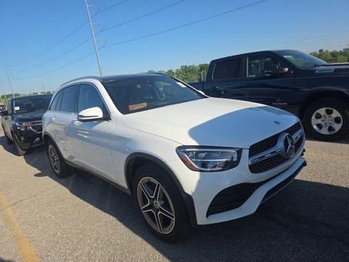 Polar White 2021 Mercedes-Benz GLC 300 Base 4MATIC