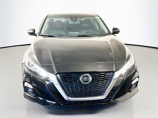 Black 2019 Nissan Altima 2.0 Edition ONE