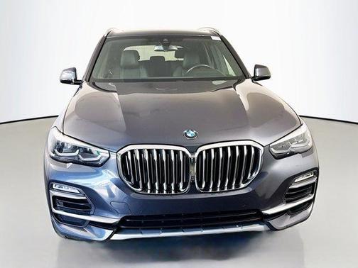 Arctic Gray Metallic 2021 BMW X5 sDrive40i
