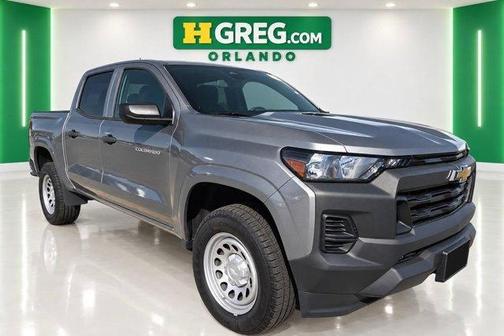 Sterling Gray Metallic 2024 Chevrolet Colorado WT