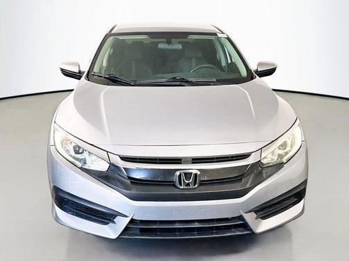Sonic Gray Pearl 2018 Honda Civic LX
