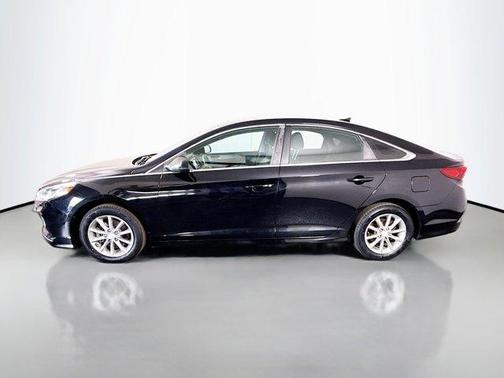 Phantom Black 2018 Hyundai SONATA SE