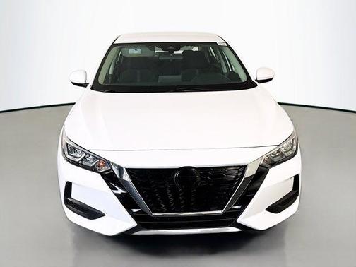 Cloud White 2023 Nissan Sentra SV