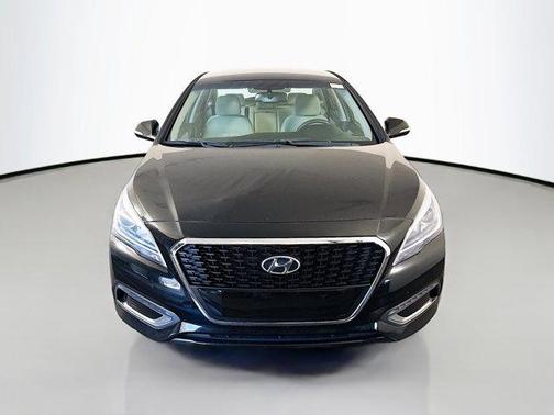 2016 Hyundai SONATA Hybrid SE