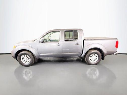 Gun Metallic 2021 Nissan Frontier SV