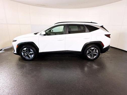 Serenity White Pearl 2025 Hyundai TUCSON SEL