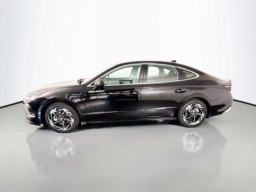 Black 2026 Hyundai SONATA SEL Sport